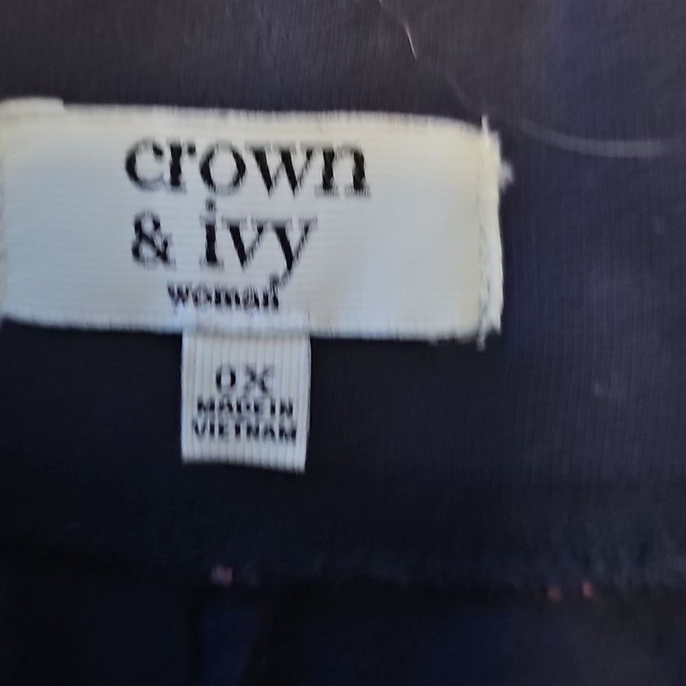 Crown & Ivy Navy and Pink Elephant Mini Skirt/skort - Picture 4 of 4